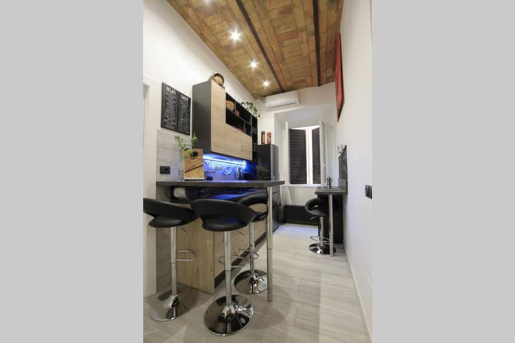 Elegant Apartment In Inner City At Vatican - Netflix And Optical Fiber Rom Exterior foto